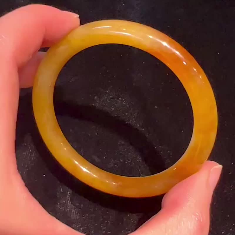 冰種 天然翡翠 緬甸 A玉 玉鐲 • 冰種夕陽紅翡翠圓鐲 - 手鍊/手環 - 玉石 紅色