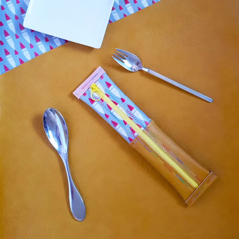 Water-free wash environmentally friendly cutlery bag & pencil case-Fish- Yellow - Chopsticks - Waterproof Material Multicolor