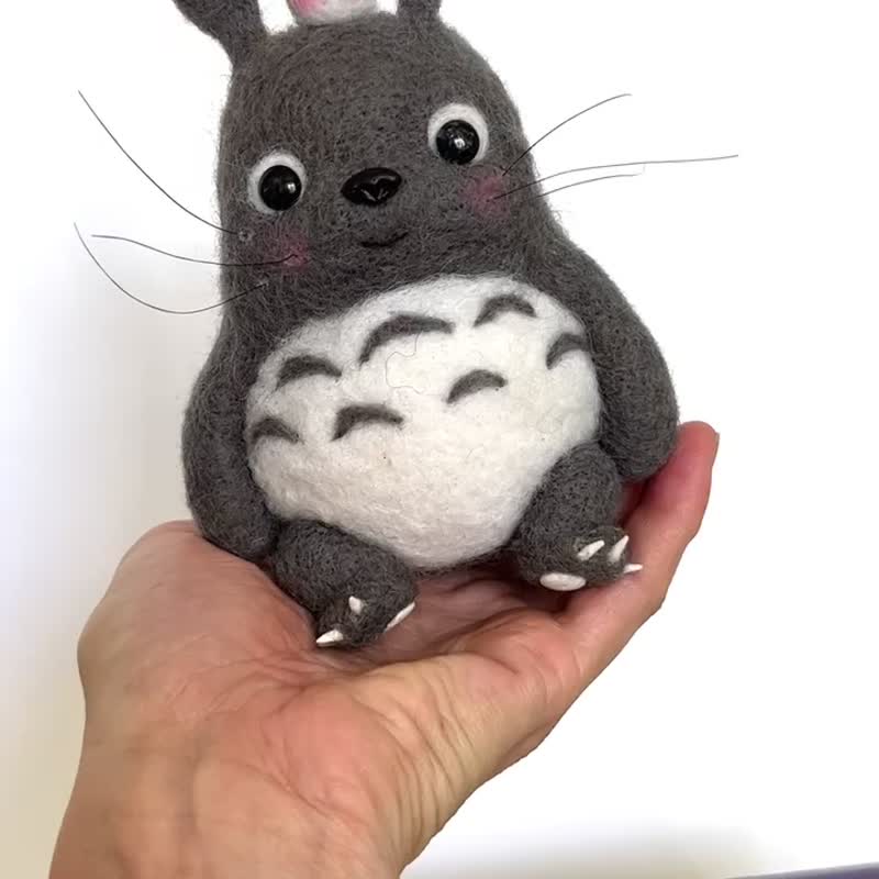 Totoro figurine. wool toy - Stuffed Dolls & Figurines - Wool Gray