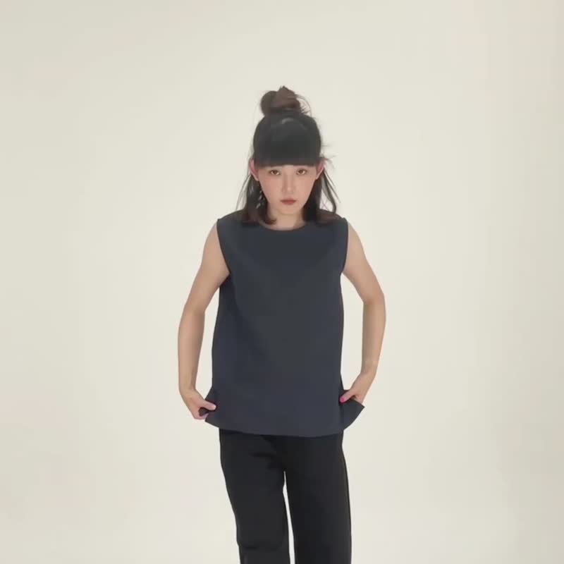 Linen Sleeveless Blouse with Button - Navy - 女襯衫 - 亞麻 藍色