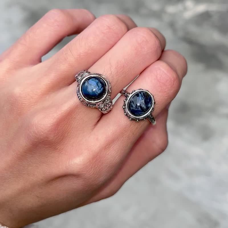 Xiyingyao 925 Silver Peter Stone blue Peter live ring handmade silver jewelry ethnic style for men and women - แหวนทั่วไป - คริสตัล สีเงิน
