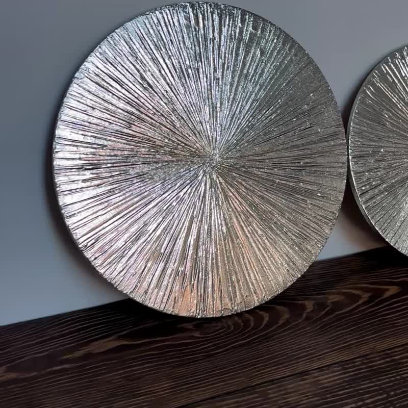 Set 2 silver round paintings, set Pans on the wall, silver State two paintings - 海報/掛畫/掛布 - 其他材質 銀色