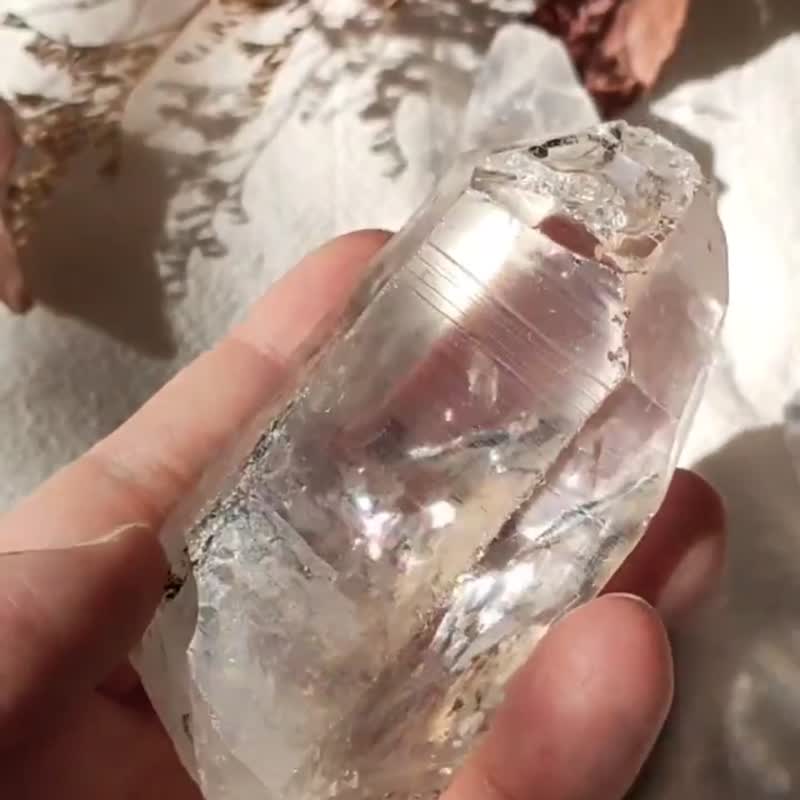 Lingshan II Natural White Crystal Rainbow Pillar Raw Mine with Exclusive Customized Energy Disk - Items for Display - Crystal Transparent