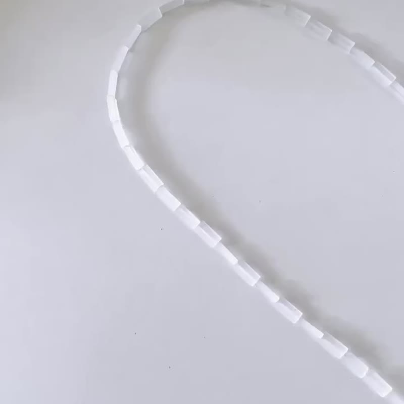 - Koori - Glasses Chain/ Mask Chain/ Earphone Chain/ Necklace - Necklaces - Glass White