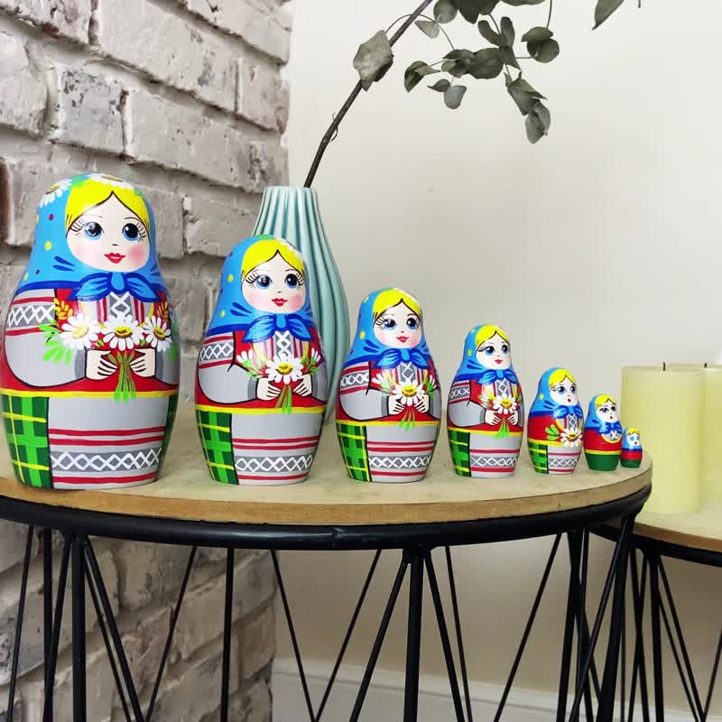 Russian Nesting Dolls Set of 7 pcs - Matryoshka in Belarussian Traditional Dress - ของเล่นเด็ก - ไม้ หลากหลายสี