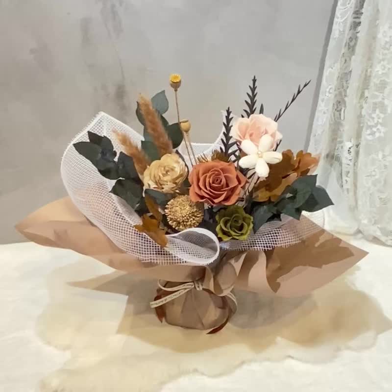 可站立花束 不凋花束 七夕 情人節 告白 畢業 咖啡色 - 乾燥花/永生花 - 植物．花 咖啡色