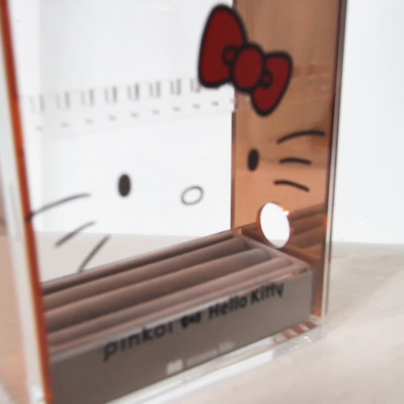 Hello Kitty Limited Edition Jewelry Box Holder and Organizer on Desk - กล่องเก็บของ - อะคริลิค สีทอง