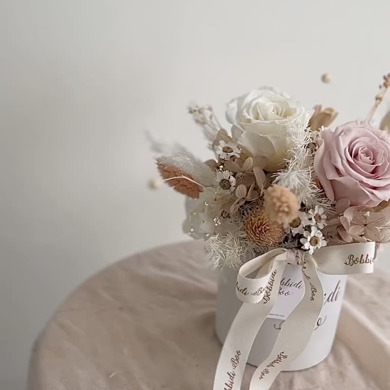 【永生玫瑰花盆花】• 情人節禮物/生日禮物/永生花/永生玫瑰花 - 乾燥花/永生花 - 植物．花 粉紅色