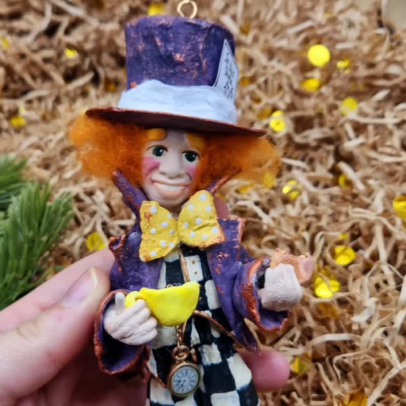 Mad Hatter,  Alice in wonderland  toys, Christmas tree 2023 ornaments, decor, st - 玩偶/公仔 - 棉．麻 紫色