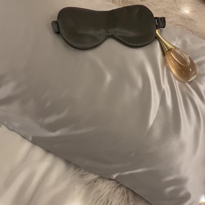 [U Good Sleep 2-Piece Discount Set/Valentine's Day Gift Box] Real Silk Eye Mask + Pillowcase (100% Top-quality Mulberry Silk) - Bedding - Silk Multicolor