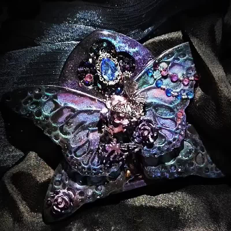 幽境系列-夜魘花翎 手工滴交流沙吊飾 - 吊飾/掛飾 - 樹脂 藍色