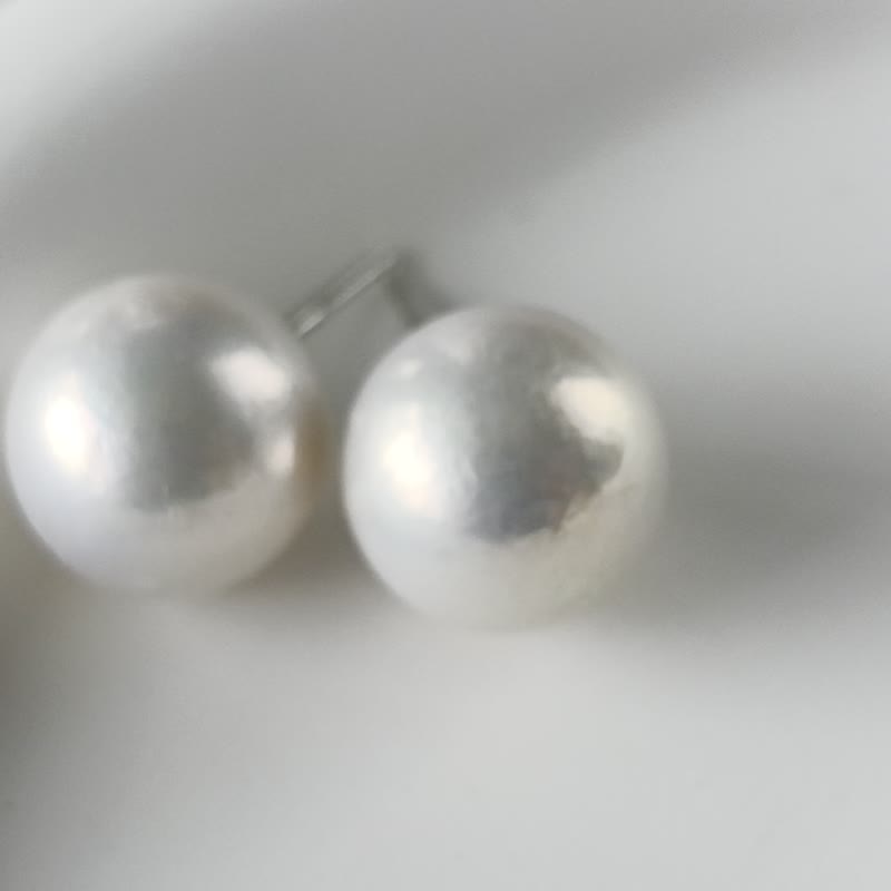 Plain earrings natural freshwater pearls large pearl sterling silver earrings simple - ต่างหู - ไข่มุก ขาว