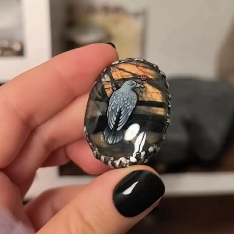 Raven ring Crow ring Viking ring Labradorite ring Oil painting miniature - 戒指 - 石頭 金色