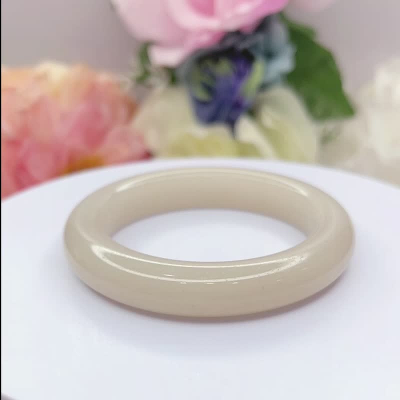 NO.48純淨佘太白平安鐲 內徑 51MM 圈口 佘太翠玉鐲 手鐲 手環 - 手鍊/手環 - 玉石 白色