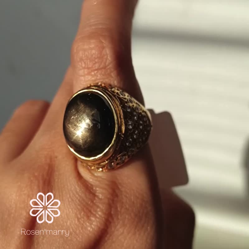 Natural Black Star Sapphire 28 Cts Ring Sterling Silver925 With Gold Plated. - 戒指 - 純銀 黑色