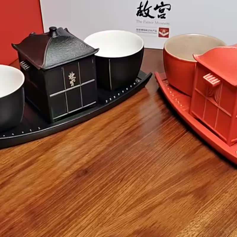 北京故宮博物院張擇端清明上河茶具套裝創意一壺二杯一盤 - 茶壺/茶杯/茶具 - 陶 紅色