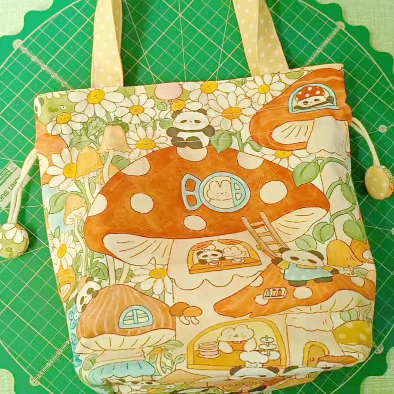 Mushroom House Red Panda Stereo Drawstring Pocket - กระเป๋าหูรูด - ผ้าฝ้าย/ผ้าลินิน 