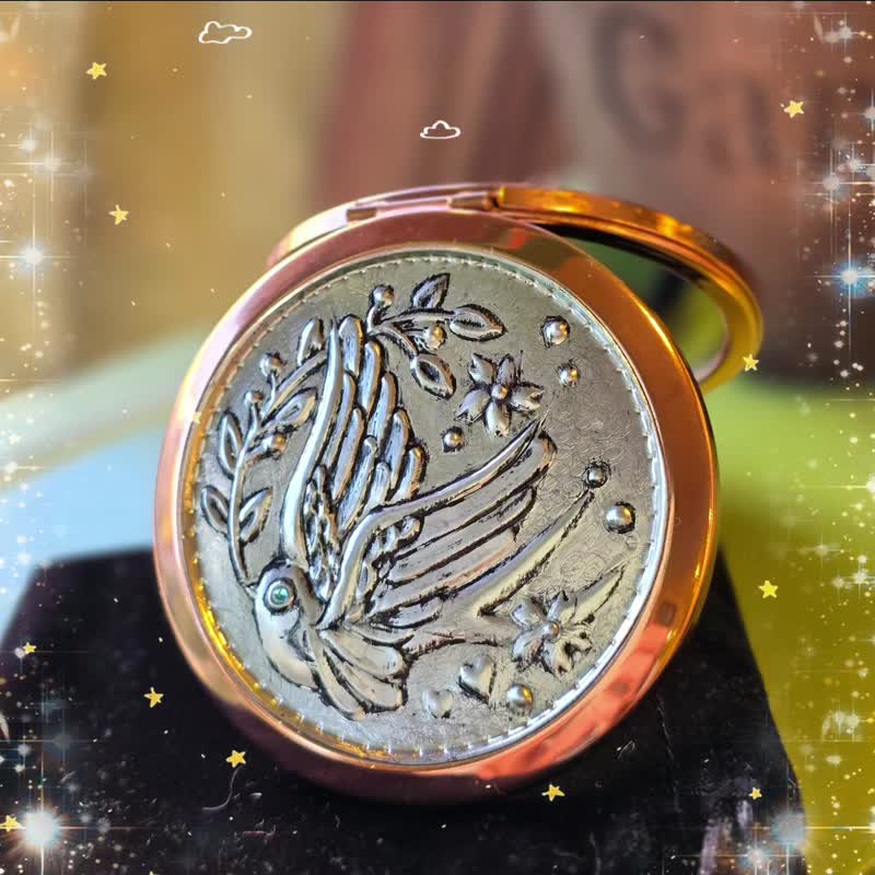 【不需用火與敲打的金工】飛來 燕 福 錫雕隨身鏡 - 金工/飾品 - 其他金屬 