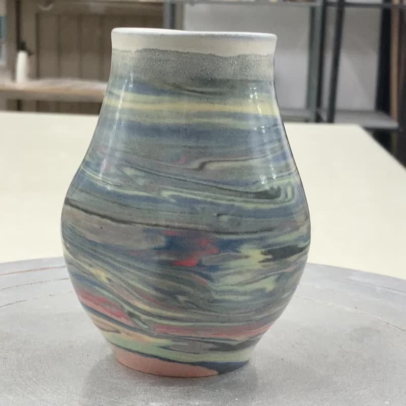 Scream-Fangyuan Vase - Pottery & Ceramics - Pottery 