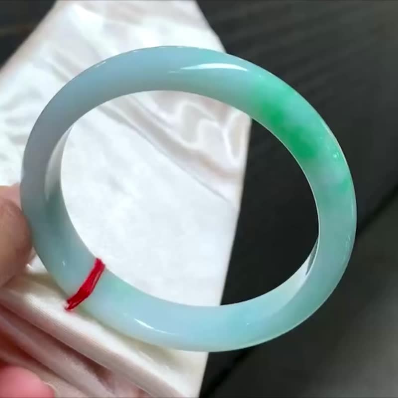 Ice species natural jadeite Burmese A jade bracelet • Blue and green jadeite blessing bracelet with white background - Bracelets - Jade Green