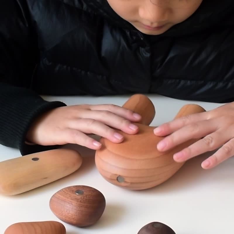 平衡小精靈原創設計實木益智解壓平衡石藝術桌面擺件 - 擺飾/家飾品 - 木頭 