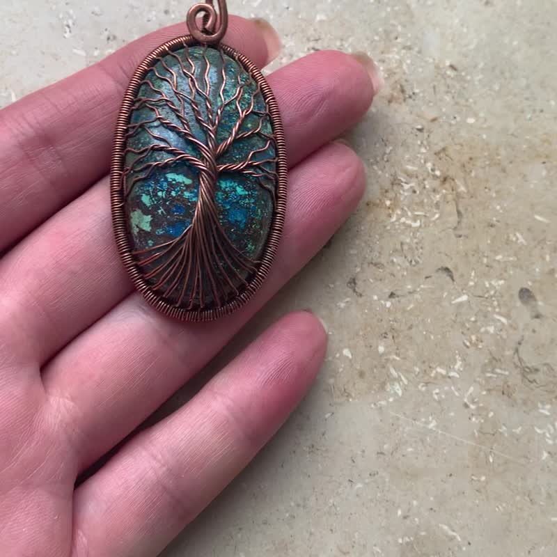 Azurite Pendant Tree Of Life Necklace Handcrafted Semi-precious Stone Jewelry - สร้อยคอ - เครื่องประดับพลอย สีน้ำเงิน