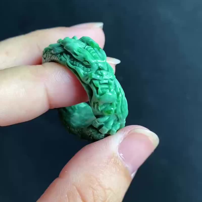 天然翡翠 手工龍戒 危地馬拉 雕刻戒指 內徑20.2mm 父親節 ring - 戒指 - 玉石 綠色