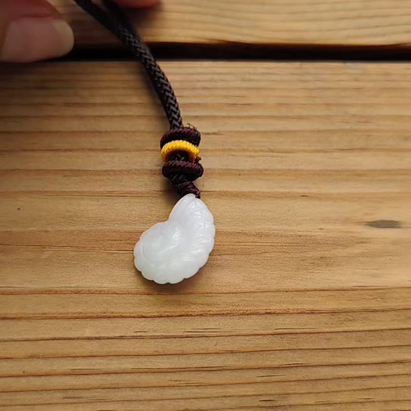 親翠 天然翡翠 白冰蝸牛殼聽海的聲音調整式繩鏈 - 項鍊 - 玉石 白色
