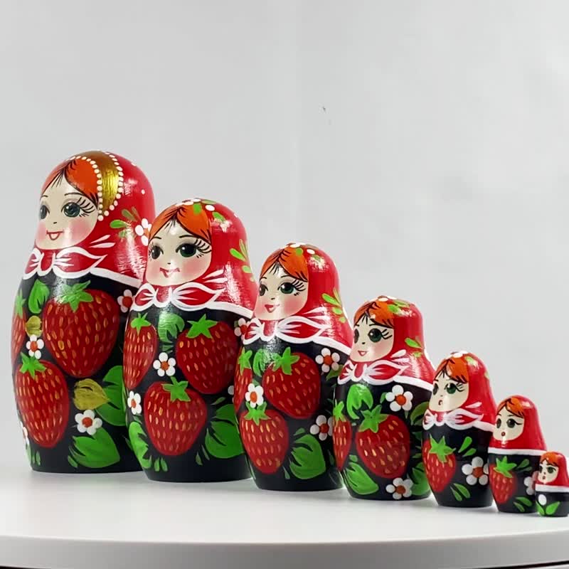 Handmade Matryoshka Dolls - Russian Doll with Red Head and Strawberry Dress - ของเล่นเด็ก - ไม้ หลากหลายสี