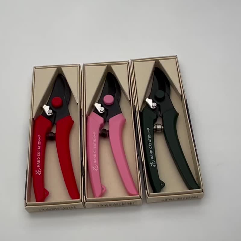 Japan's Sakagen Banyuan floral scissors hand-made black blade scissors/3 colors in stock in Taiwan - อื่นๆ - โลหะ หลากหลายสี