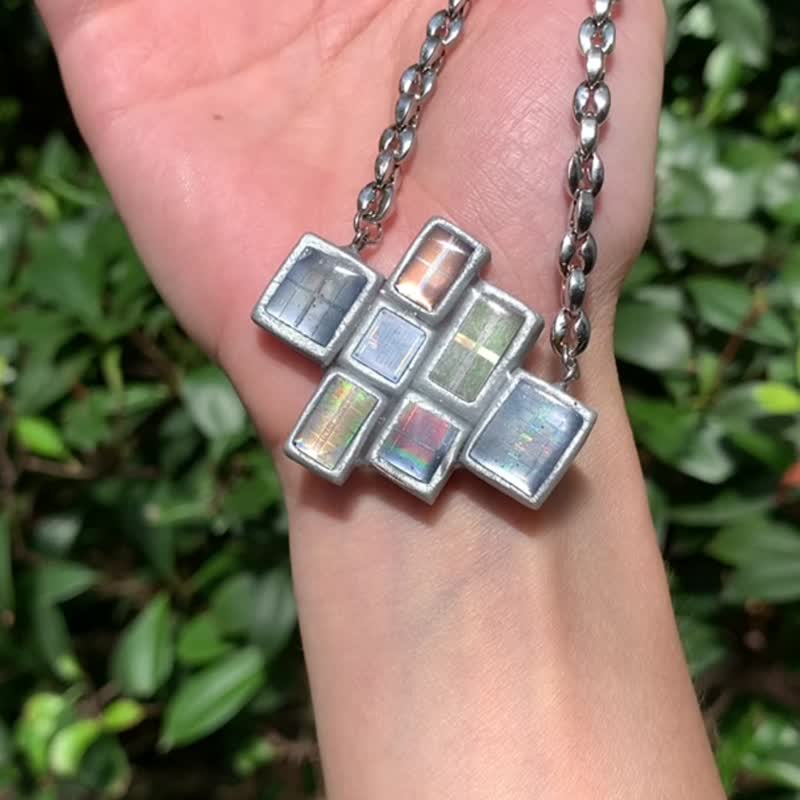 現貨 電子系列未來科技感原創多晶片組合中性長項鏈 - 項鍊 - 其他材質 銀色
