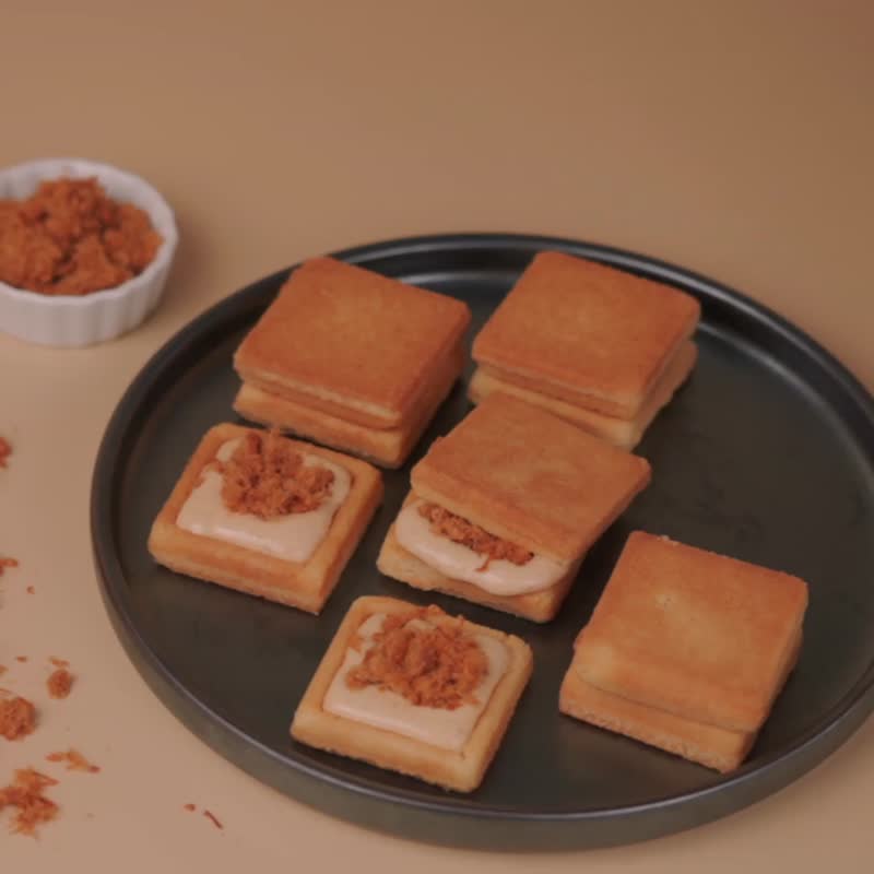Simple Li Maji Brothers | Meat Floss and Peanut Sandwich Cake 10pcs - ขนมคบเคี้ยว - วัสดุอื่นๆ หลากหลายสี