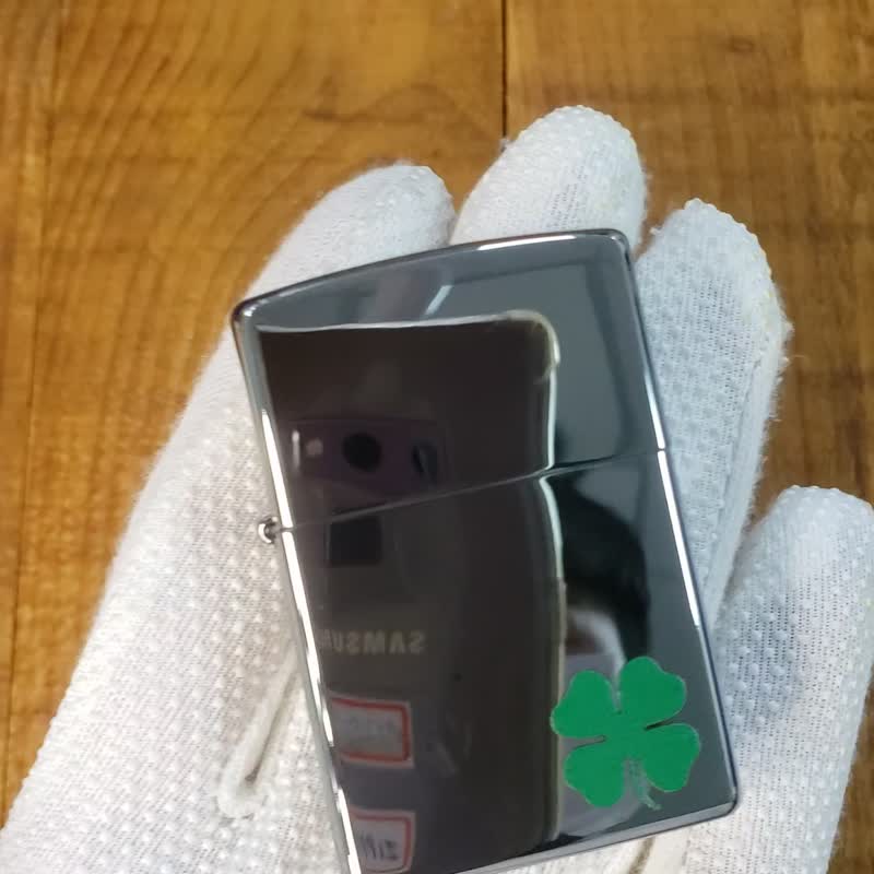 【ZIPPO官方旗艦店】 簡約四葉草防風打火機 24007 - 其他 - 銅/黃銅 銀色