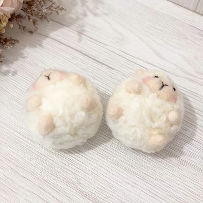 Yunduo Lamb Wool Felt Doll Healing Gift - ตุ๊กตา - ขนแกะ ขาว