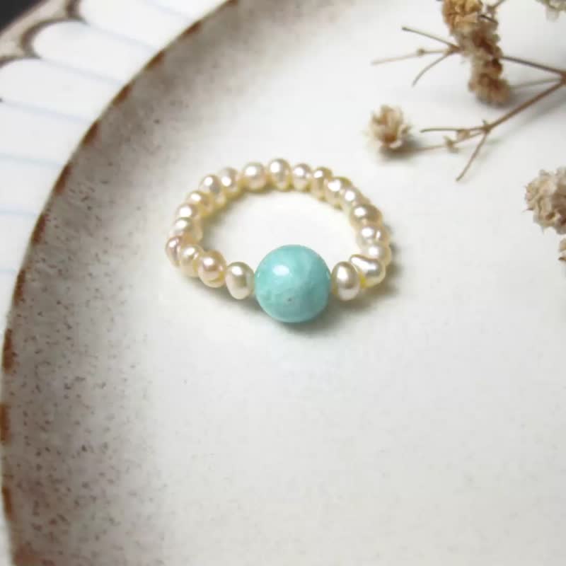 Christmas gift box | Bead string design ring Stone+ pink rice pearls/treasure hope and courage/ - แหวนทั่วไป - หิน สีน้ำเงิน