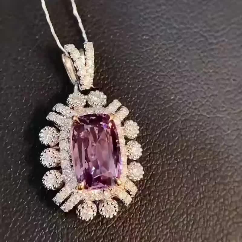 Natural Stone 18k gold pendant (emerald. sapphire. ruby. tourmaline. Stone) - Other - Gemstone Purple