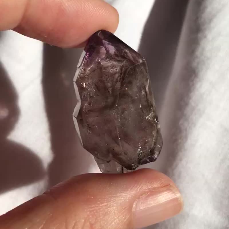 超七水晶精品 紫水晶原石 城堡 骨幹水晶 印記 擺件 天然原石 水 - 擺飾/家飾品 - 水晶 紫色