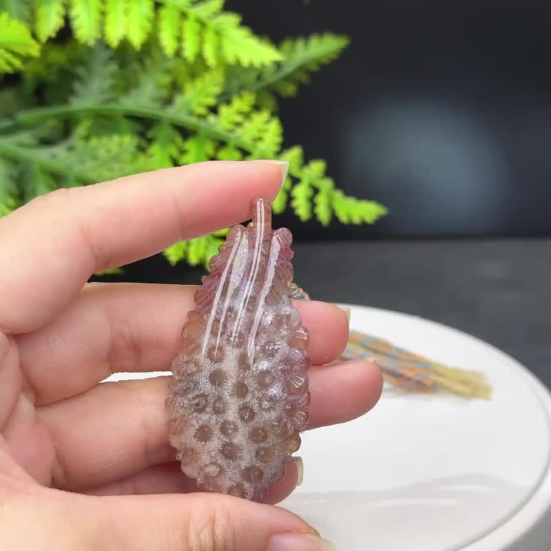 高品質珊瑚玉吊墜項錬高冰玉化小珍珠花手雕羽毛梅花財運福氣和諧 - 項鍊 - 玉石 