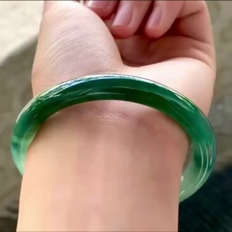 冰種 天然翡翠 緬甸 A玉 玉鐲 • 冰種油青翡翠圓鐲 - 手鍊/手環 - 玉石 綠色
