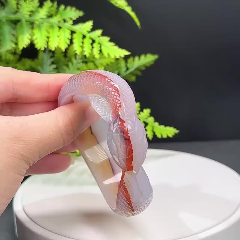 優質 紫紅瑪瑙手鐲 60MM 高冰凈體起剛聚寶盆 手雕生肖蛇扭扭鐲 - 手鍊/手環 - 半寶石 