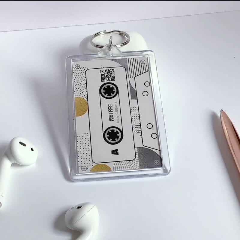 一對優惠【訂製情侶鑰匙圈】掃碼聽歌聽錄音懷舊錄音帶  週年禮物 - 鑰匙圈/鑰匙包 - 壓克力 