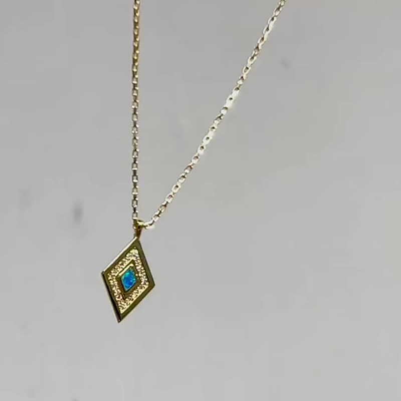 The wonderful adventure of Egypt ~ original gold-plated niche blue opal diamond necklace clavicle chain all-match retro - Collar Necklaces - Other Materials 