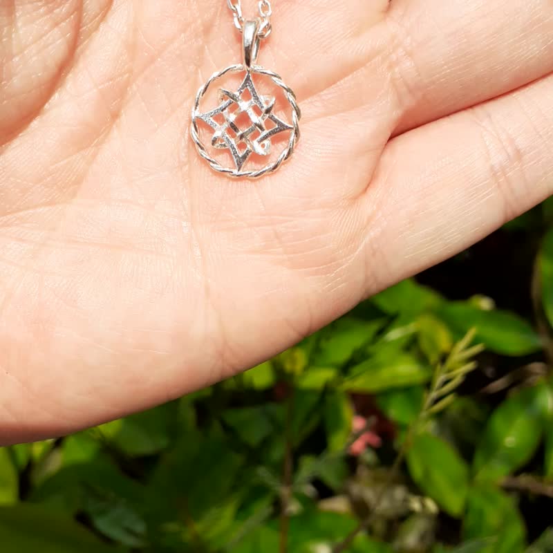 celtic knot star pendant