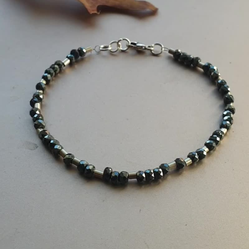 Hematite Bracelet, 925 Silver, Scorpio Crystal, Aries gemstone, Christmas Gift - 手鍊/手環 - 寶石 黑色