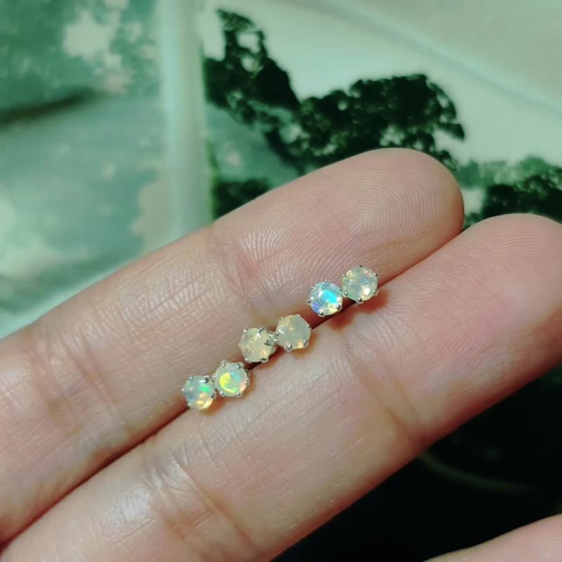 SV925 迷你蛋白石單鑽耳環(耳夾) 3mm 皇冠六爪鑲 歐珀Opal - 耳環/耳夾/耳骨夾 - 水晶 綠色