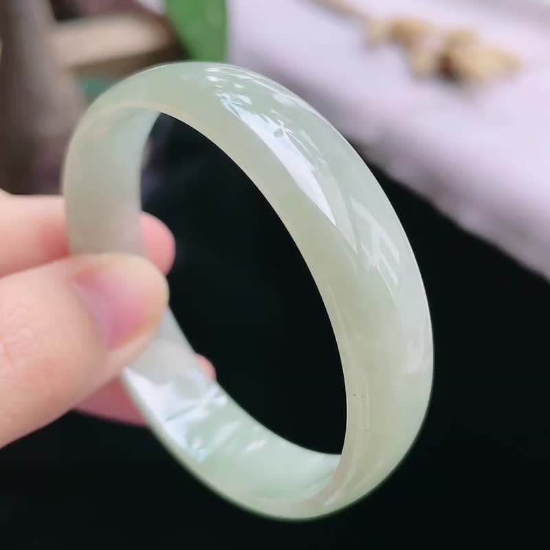 冰種玉鐲 天然翡翠玉鐲 A玉 手鐲 • 冰種翡翠方鐲 - 手鍊/手環 - 玉石 綠色