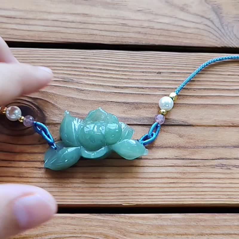 Pro-Cui Natural Jade Ice Full Green Full Gong Lotus Yuheng Adjustable Rope Chain - Necklaces - Jade Green