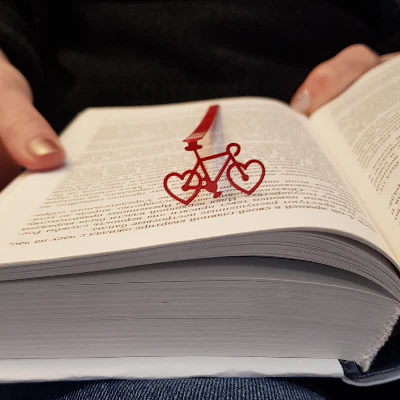 Bookmark Bike Love | Small Bookish Gift for Bicycle Lovers - 書籤 - 其他金屬 紅色