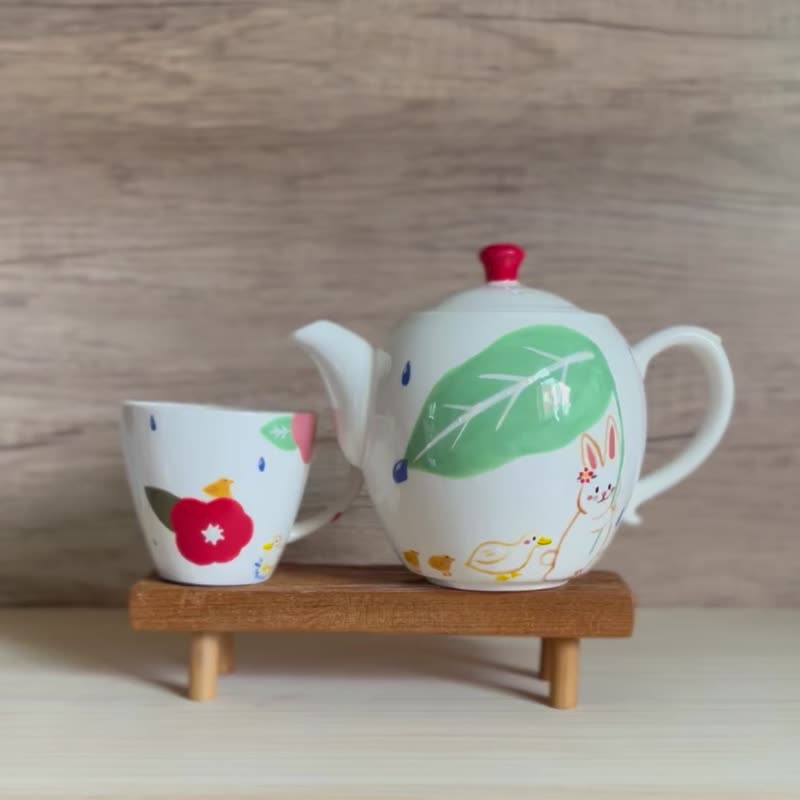 A Lu 兔兔、鴨鴨及刺蝟陶壺杯組/禮物 原創手繪 僅此一件 - 茶壺/茶杯/茶具 - 陶 多色