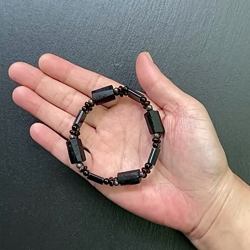 招財避邪-黑碧璽原石x金屬光黑膽石x黑曜石x黃鐵礦x椰殼手排 手環 - 手鍊/手環 - 水晶 多色